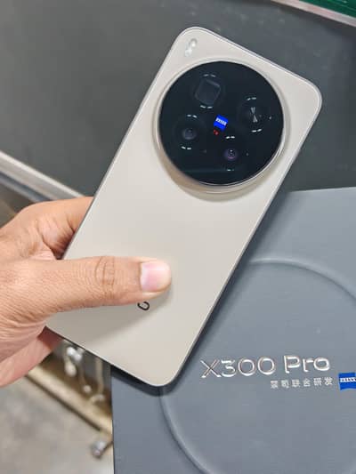 Vivo X300 Pro 5g