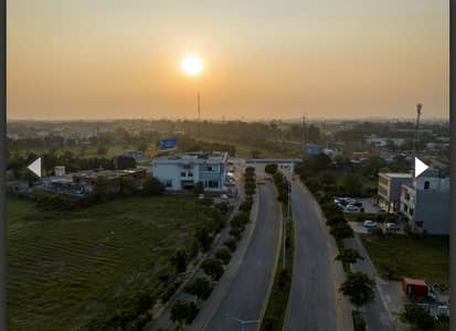 5 Marla Plot For Sale Paragon City