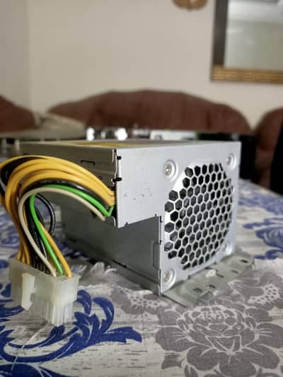 Fujitsu 250W 80+Gold Power Supply