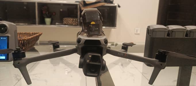 DJI Air3s Flymore Combo
