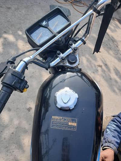 contact:0.3. 4.2. 8.5. 9.1. 3.7. 4