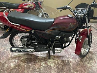 Price Little Bit negotiable on spot