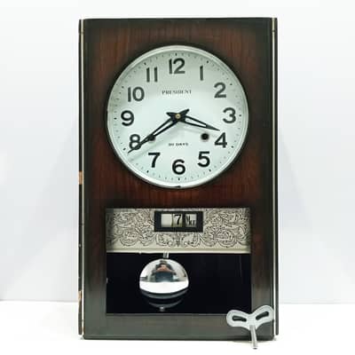 Vintage PRESIDENT 30 DAYS Chiming (with Sound) Wall Clock with Key