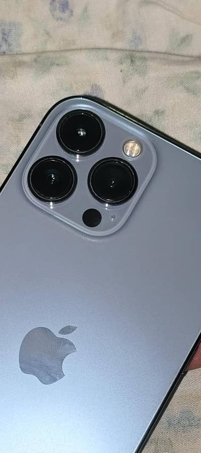 iPhone 13 Pro Max - Factory Unlock - 128GB - Battery 84 Siera Blue