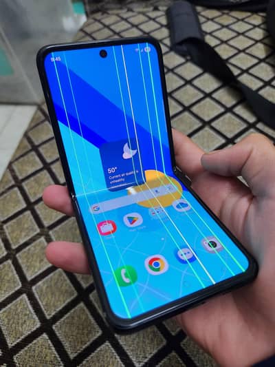 Galaxy Flip 3 Non PTA 128GB Phantom black 2 month esim Smooth Working