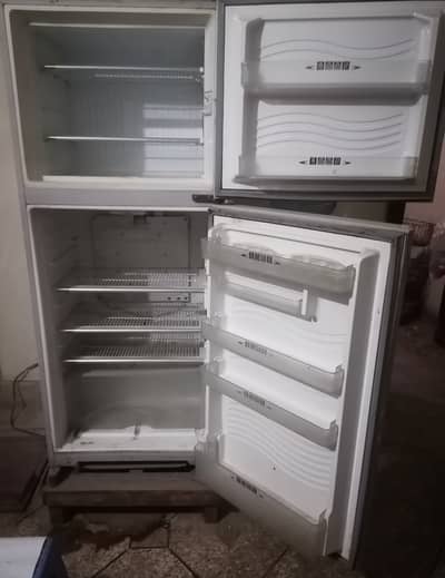 Dawalance Refrigerator for sale