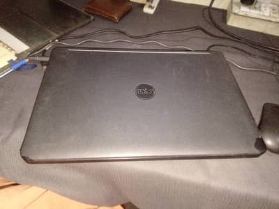 Dell Latitude E5540