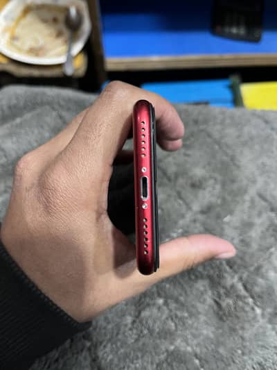 Iphone se 2nd gen 2020 64gb battery change health 99