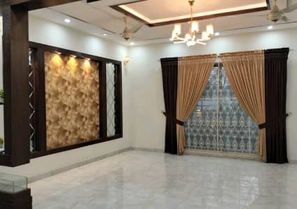 10 Marla Spacious House Available In Bahria Town - Sector C For rent