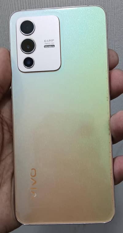 Vivo V23 5G – Stylish Color-Changing Smartphone with Dual Front Camera