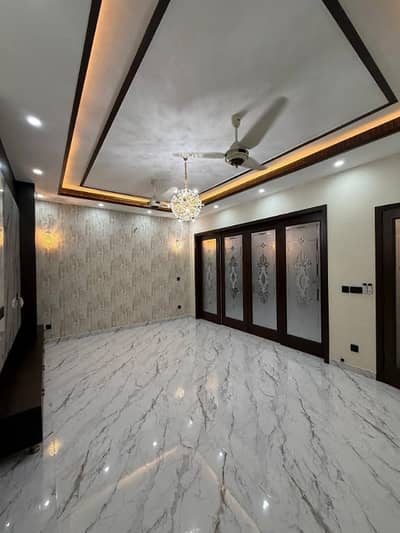 One Bed Non Furnished Apartment Available For Rent