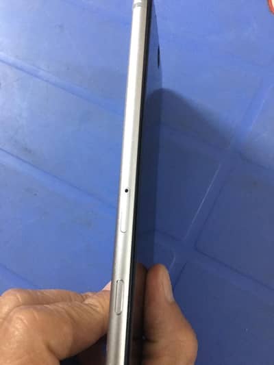 Iphone 6s plus LLA model