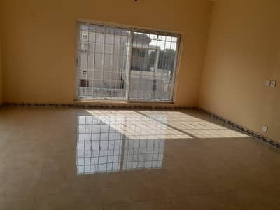 BRAND NEW HOUSE ONE KANAL UPPER PORTION AVAILABLE FOR RENT WITH LOCK OPTION LOWER PORTION