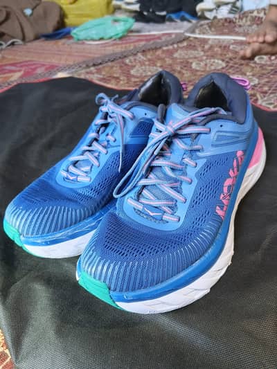 HOKA BONDI 7