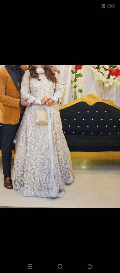 silver and back lite Golden macxi waloma