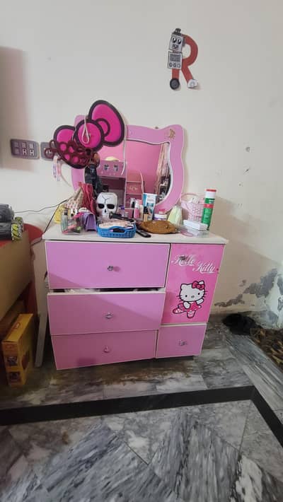 kids dresser