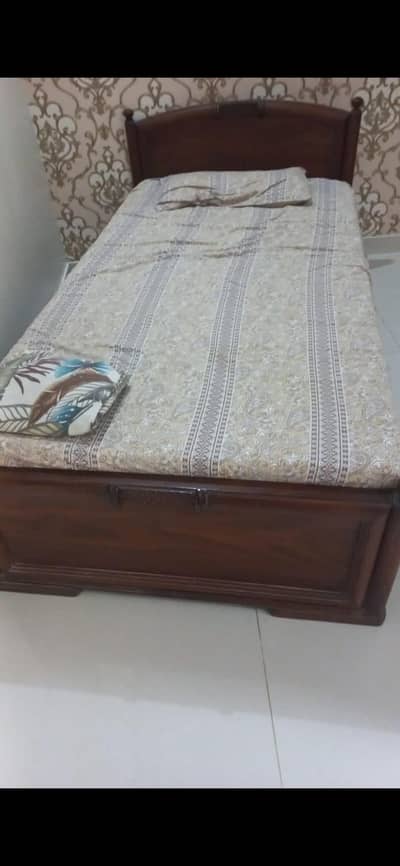 2 single bed  wooden