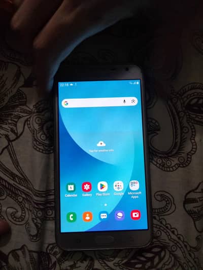 Samsung Galaxy j7 core