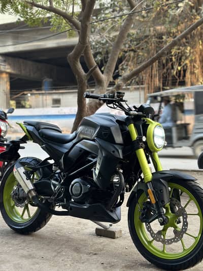 Super Star 200 ( 1/1 in karachi )