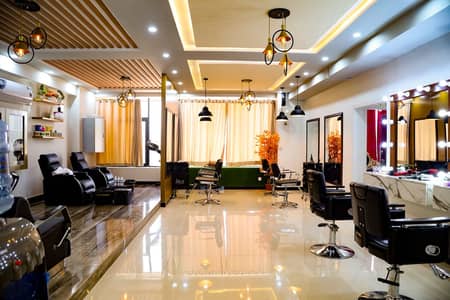 Running salon For Sale