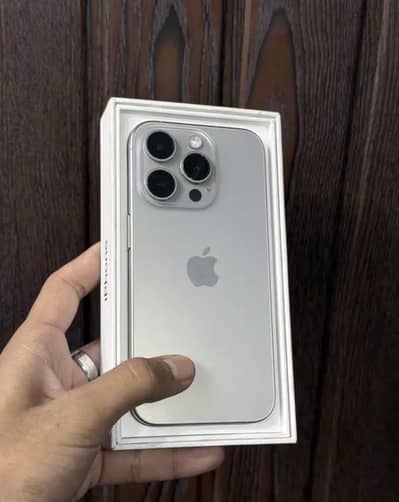 iphone 16 pro natral titanium 256 gb non pta 4 munth sim time complete