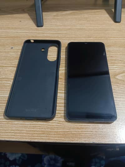 Redmi 13C 128GB | Box + Charger | HyperOS | Android 15 | Like New