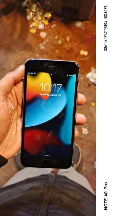 I phone 6s Plus j. v