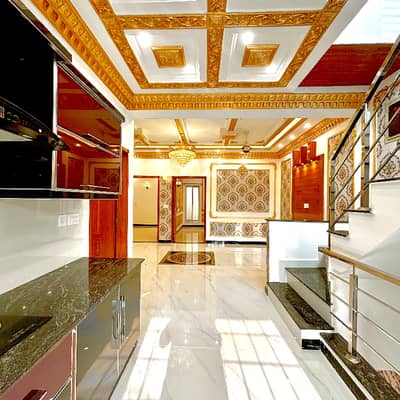 5 Marla Brand New luxury House Available For Sale