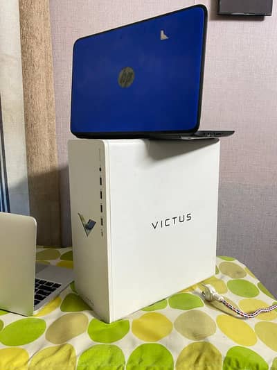 HP VICTUS CORE I5