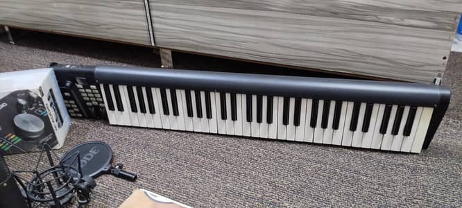 icon 61 midi keyboard. m audio oxygen 49 keys.