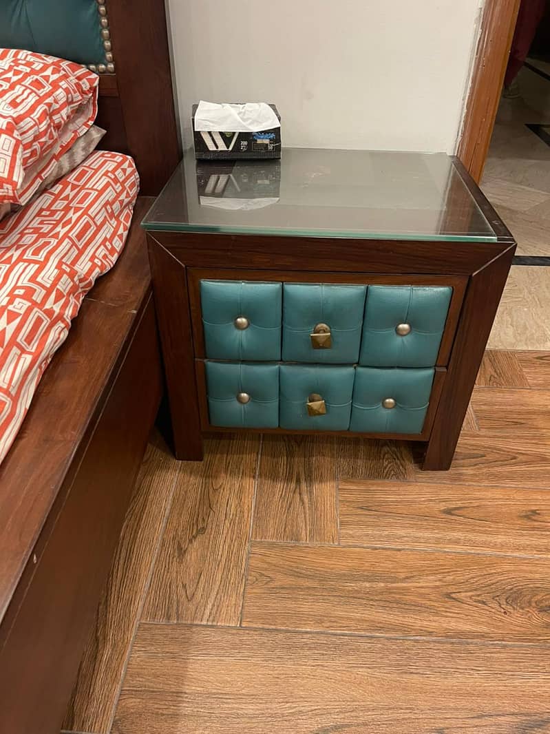 Solid wood bed set 4