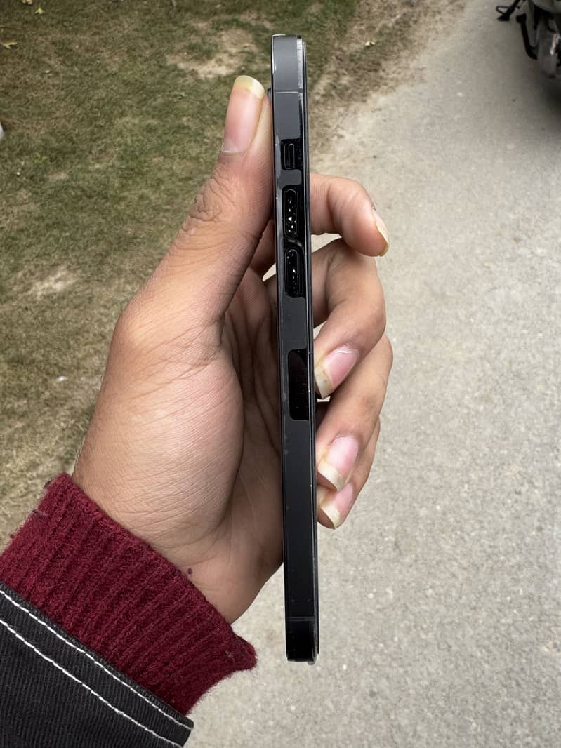 iPhone 14 Pro Max jv 2