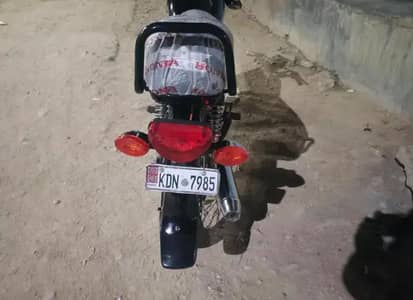 Honda CD 70 2008 model Karachi number