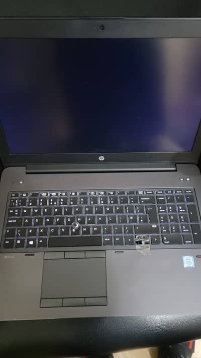 Hp laptop read specs in pics