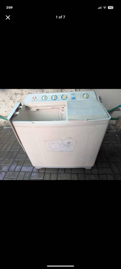 Haier twin tub full size washing machine and dryer