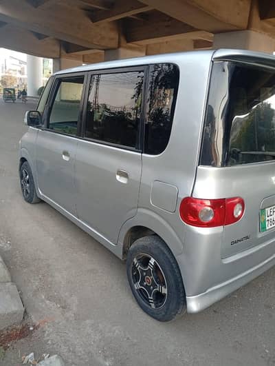 Daihatsu tanto japnese Luxsury car