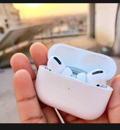 Apple i2 pro like new condition