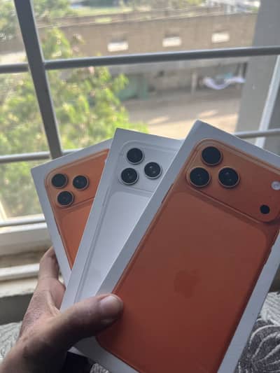 Iphone 17 pro max 256gb (FU) Non Active Box Pack