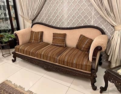 Sofa set 7 Seater with 3 tables for sale