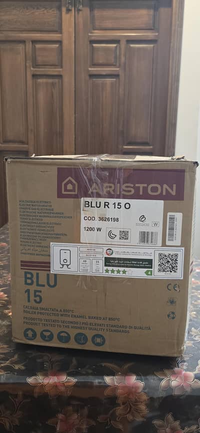 Ariston BLUR15 O 15 liter geyser brand new