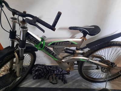 Hydraulic shocks bicycle