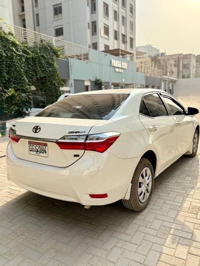 Toyota Corolla GLI manual 2018