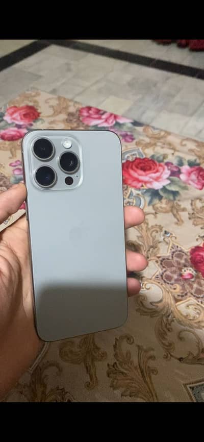 15 pro max FU Non Active