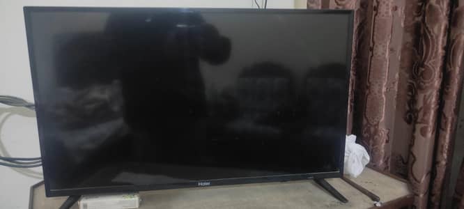 Haier LED LVD 32''