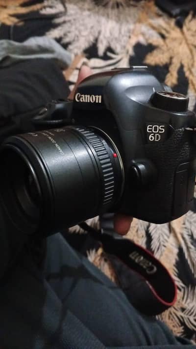 canon 6d full frame camera