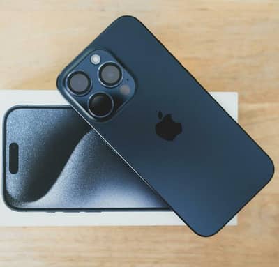 Iphone 15 Pro Blue Titanium FU 256GB 10/10 Condition with Box