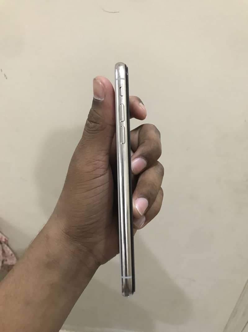 Iphone x + case + OG protector + matt cover 4