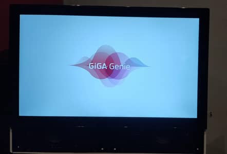 GIGA Genie table tv2