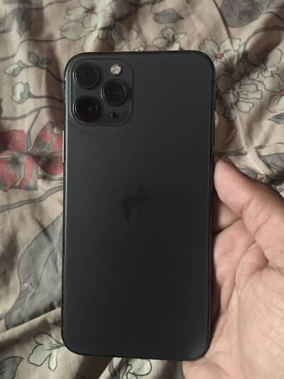 Iphone 11 pro 64gb good condition