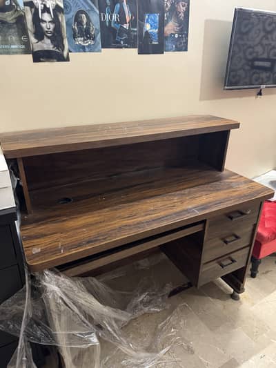 Wooden Computer Table with Drawers / Work Desk